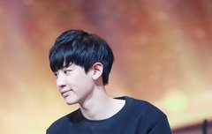 아름다운 흑발 찬열 