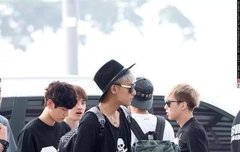 오늘 경수의신발 ㅎㅎㅎㅎ