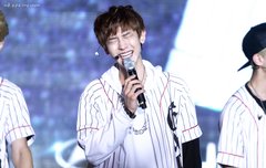 우리 행복이 찬열 >_<