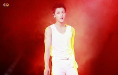 타오 흑발 고화질 떳다...