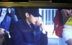 팬더들 어떡해 타오 다쳤나봐ㅠㅠ