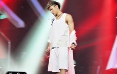 쯔타오 전신짤 ~~