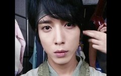 정용화 오빠 싸인CD 꼭 받고 말테다.....!!!(부들부들)