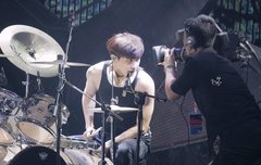 박찬열 눈빛 개쩜ㄷㄷ