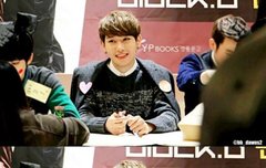 충분히 예쁘지만 앞머리내린게더예뻐