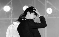 박찬열 이짤 대박 섹시해..