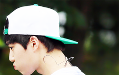 엉엉 준면이는스냅백을자주써줬으면