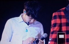 열매 또 갤럭시기어 홍보함ㅋㅋㅋㅋ