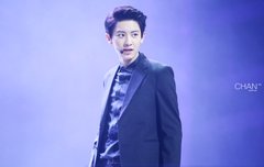 흑발 찬열 vs 라즈베리 열매 