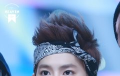 쑤호의 아랫입술 깨무는 입버릇