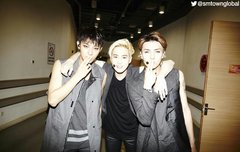 SM글로벌에 뜬 며니사진!