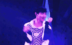 씽이는 첨부터 종인이를 보고 있었음...