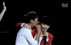 오랜만에 본 루하니한테 쫑알쫑알