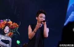 어제 첸 보테가베네타팔찌 맞나용~?