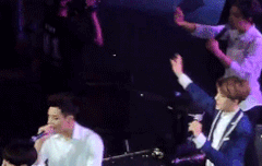 타오형 미는 세훈이 ㅋㅋㅋ