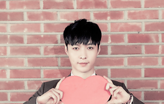 씽이 싸인 MCM가방 얼마면 되겠니 