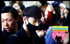 타오 오늘 공항 마스크 생얼타오~