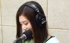 수줍은 수영이하투