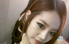 오늘 혜리갤러리 털어야지