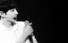 찬열이 눈꼬리도 예술 콧날도 예술 입술도 예술