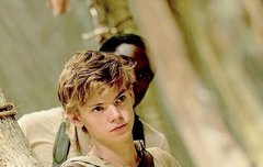 내 귓가를 어지럽힌 목소리 또 다른 나의 모습을 찾을수 있는 오직 한사람 