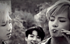 '호르몬전쟁' 태태 움짤 모음.GIF