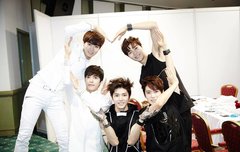 울애들 인간하트만들었다!ㅠㅠㅠㅠㅠ