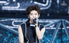 태용이한테 선물과 편지를 보냈지ㅎㅎ