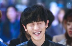 헐 이거 고화질 풀어줫네