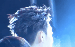 어느 측면을 봐도 잘생기셧죠~