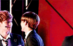 장이씽은항상귓속말할때마다ㅋㅋㅋㅋ