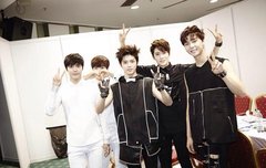 연말다가오니깐 울애들시상식에서...