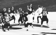 나 으르렁으르렁 으르렁대