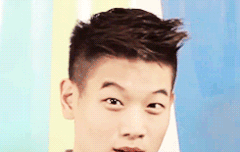 에브리바레 캐 신남 ㅎㅎ 