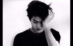 인어인데 사진좀찾아주세요ㅠㅠㅠ