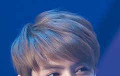 점점 과거로 돌아가는 루한