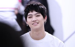 원하던 임재범 사진 나갑니다ㅋㅋㅋ