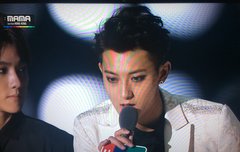 타오 안 울고 한국말로 꿋꿋하게 말했어!