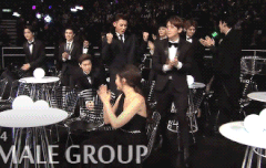 울지않고 말하는 타오가 대견한 씽이~ㅋㅋ