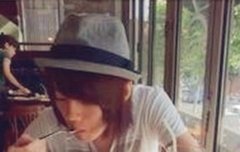 루한 과거사진 모음