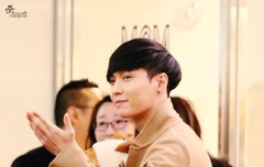 양 들고있는 양띠 장이씽 (나름)고화질