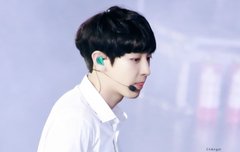 잘생쁜 흑발 찬열 사진