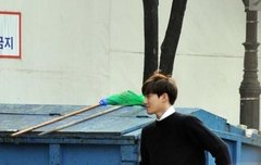 141207 수호 인기가요 퇴근길~~~