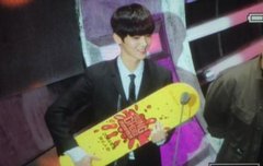 보드받고 행복한 루한잌ㅋㅋㅋㅋㅋㅋㅋㅋㅋ