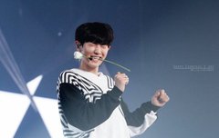 찬열이 데헷 >_<