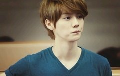 벌써두달이나지났는데 왜아직도 좋냐