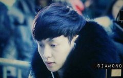 +추가) 씽이 목에 뭐 한건지 쏠묭해 줄래?