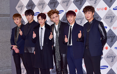 가요대전 레드카펫ㅋㅋㅋㅋㅋㅋㅋㅋㅋㅋㅋㅋㅋ