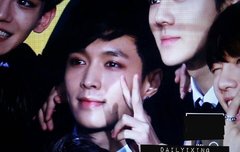 이씽이 앞 모리 반만 깟쏘요~