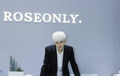 판이 백발 진짜 심쿵ㅠㅠ